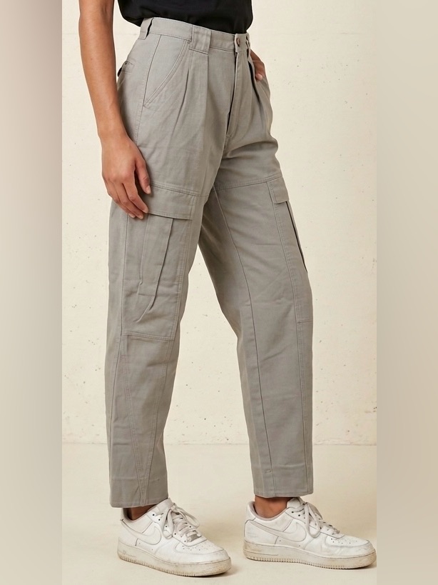 Vintage 80s Bugle Boy Jrs High-Waisted Cargo Pants Grey/Stone Size 7/8